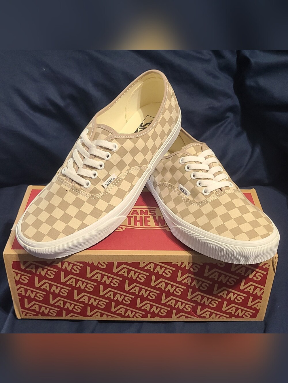 Vans Checkerboard Authentic Low, New In Original Box! Men 10/Women 11.5